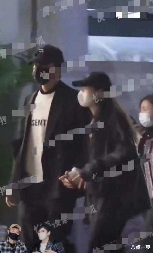 许凯爆料恋情视频大全集,甜蜜瞬间与甜蜜回忆 第3张 许凯爆料恋情视频大全集,甜蜜瞬间与甜蜜回忆 第3张